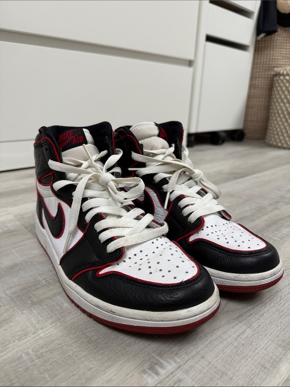 Nike Bloodline Jordan 1 High